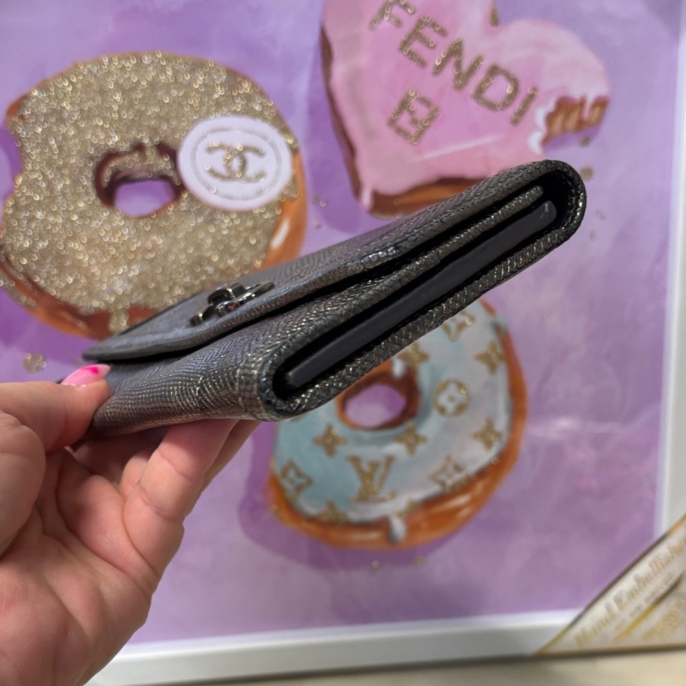 Salvatore Ferragamo Vintage Metallic Silver Wallet - Picture 13 of 13